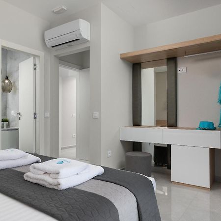 Aquamarine Luxury Suites Archangelos  Buitenkant foto
