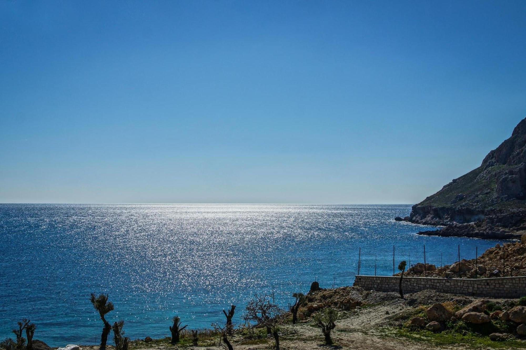 Aquamarine Luxury Suites Archangelos  Buitenkant foto