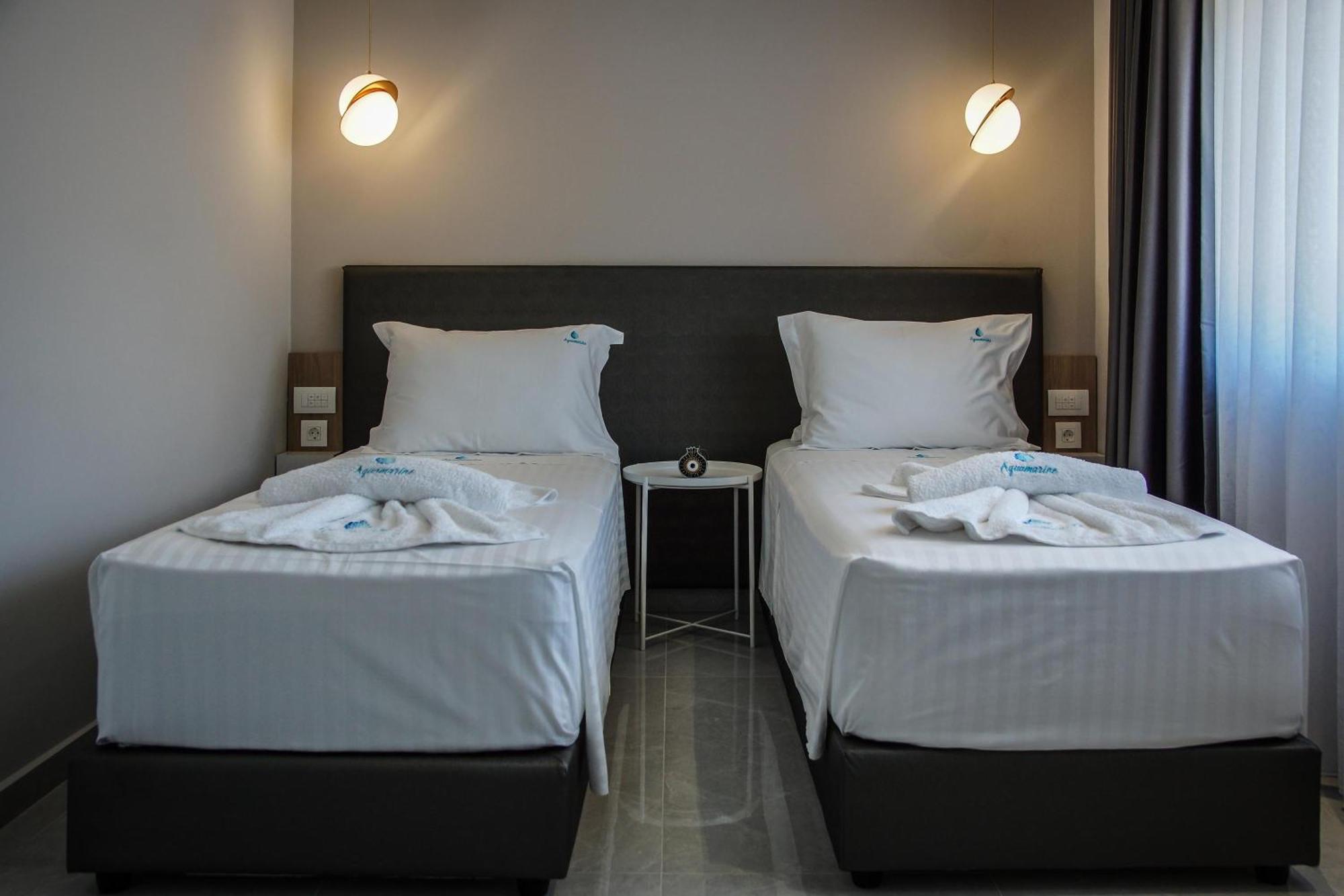 Aquamarine Luxury Suites Archangelos  Buitenkant foto