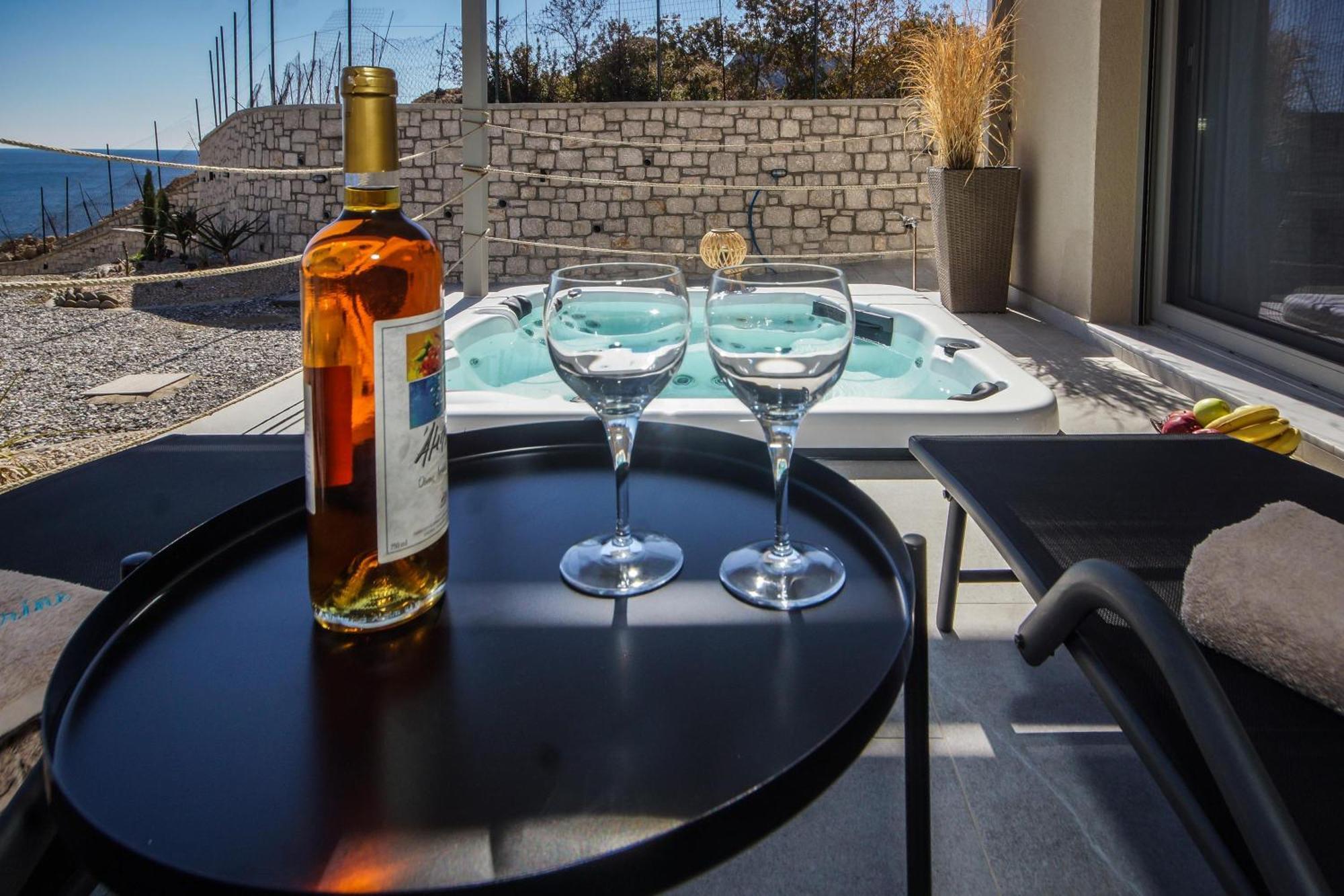 Aquamarine Luxury Suites Archangelos  Buitenkant foto
